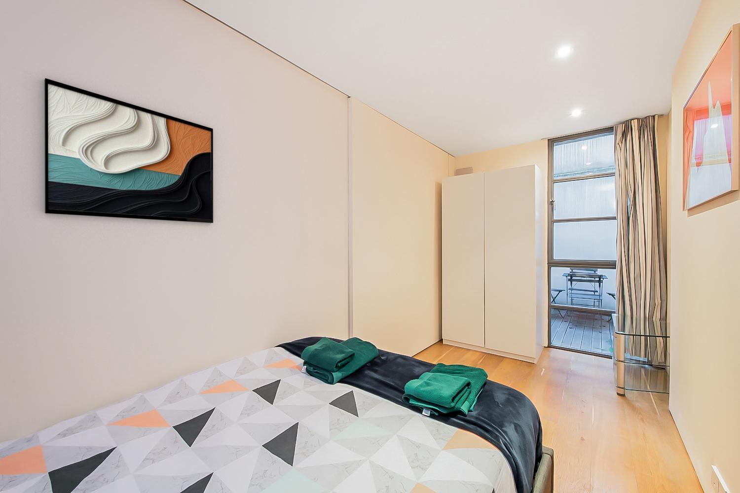 Pollen Street, Three-Bedroom Flat Лондон Экстерьер фото