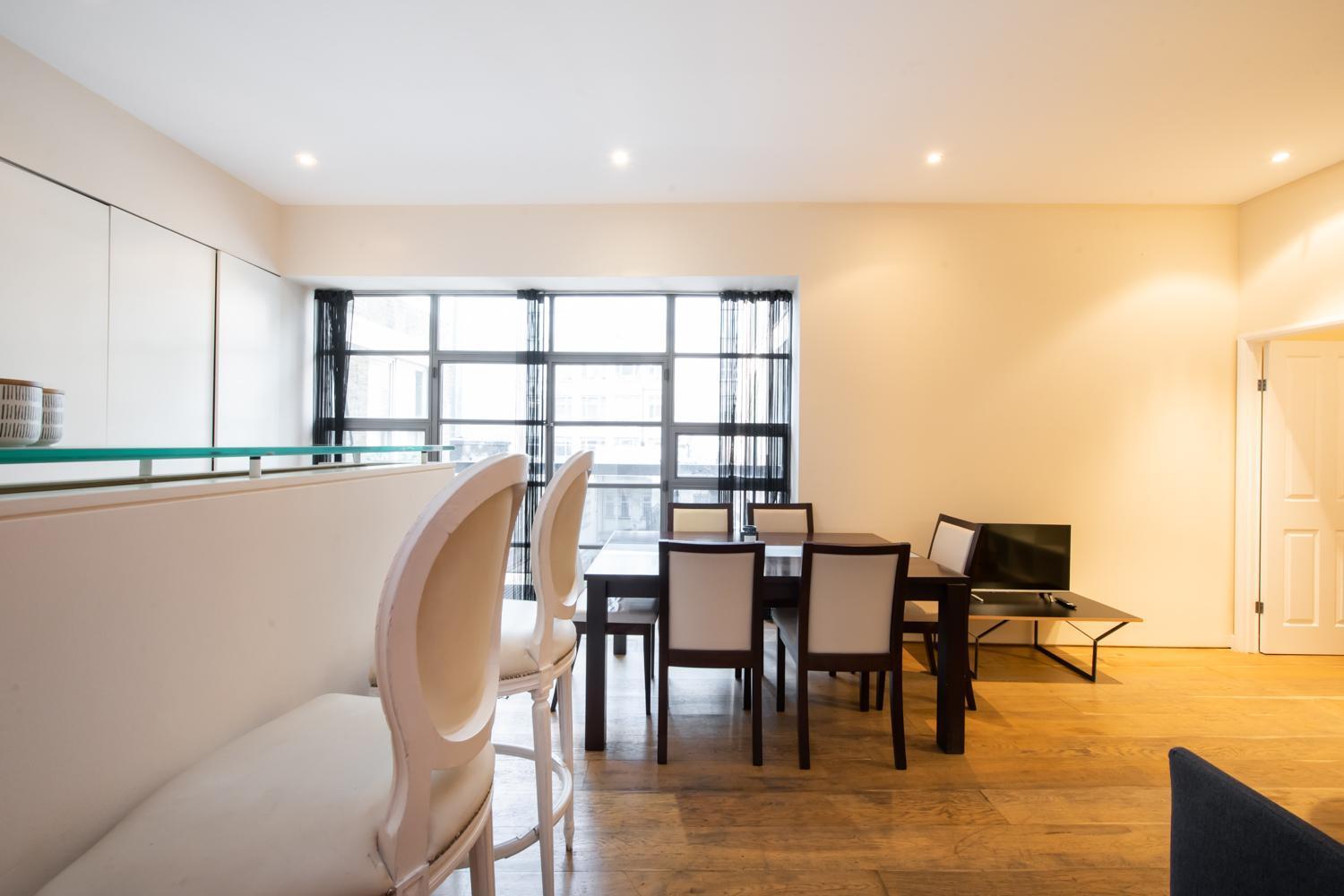 Pollen Street, Three-Bedroom Flat Лондон Экстерьер фото
